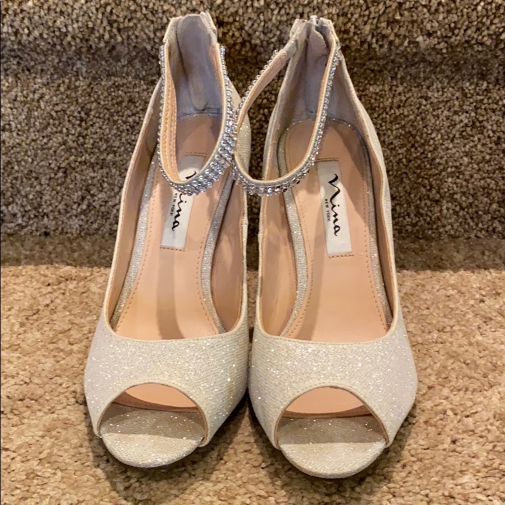 Beautiful sparkling heels.